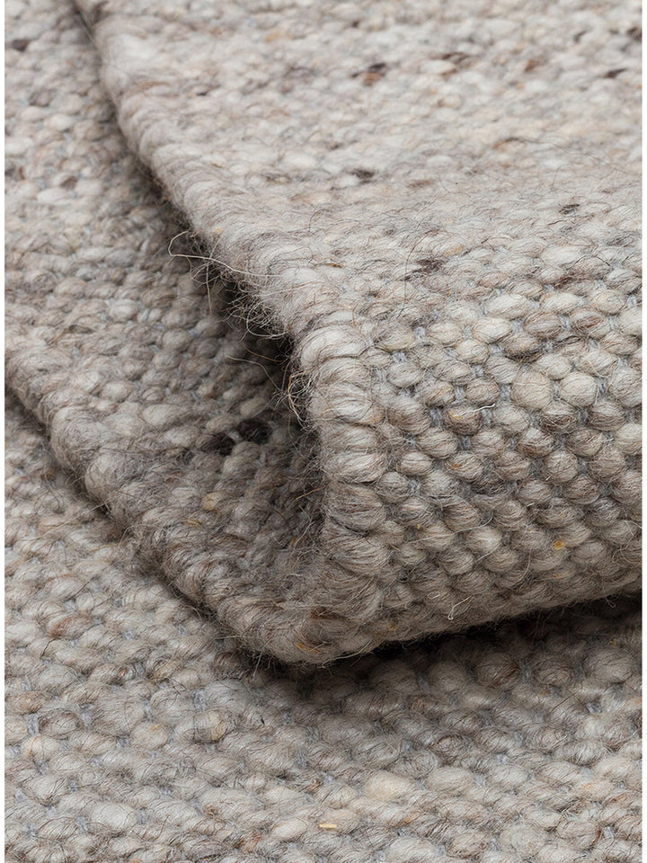 Jakarta Series Wool Polyester and Cotton Blend Handwoven Rug SILVER