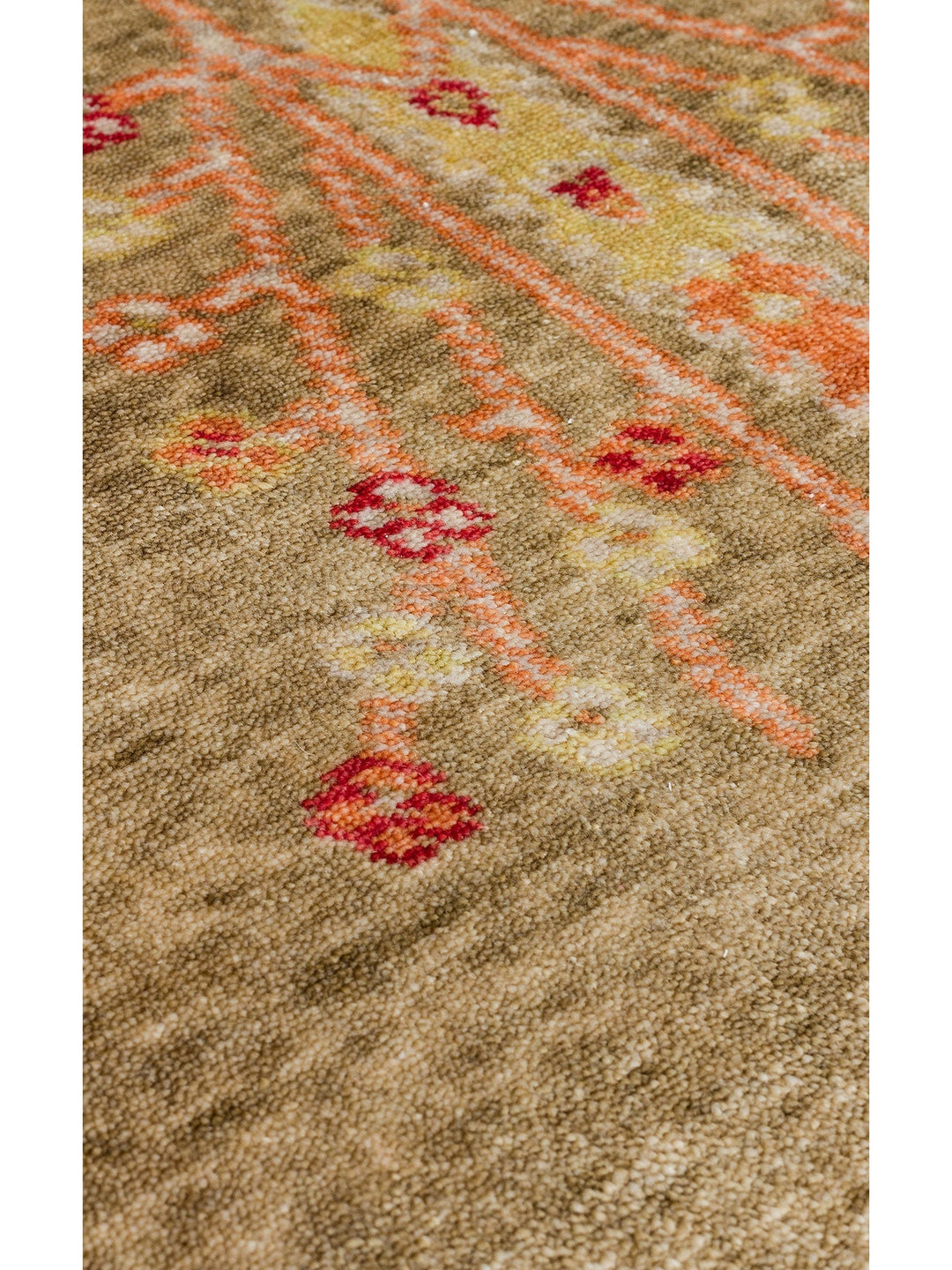 Oushak Carnaval %100 Naturel Kolay Temizlenir El Emeğiyle Üretilen TENCEL™ Modern Uşak Halısı 08 GREN - Carpetdocia