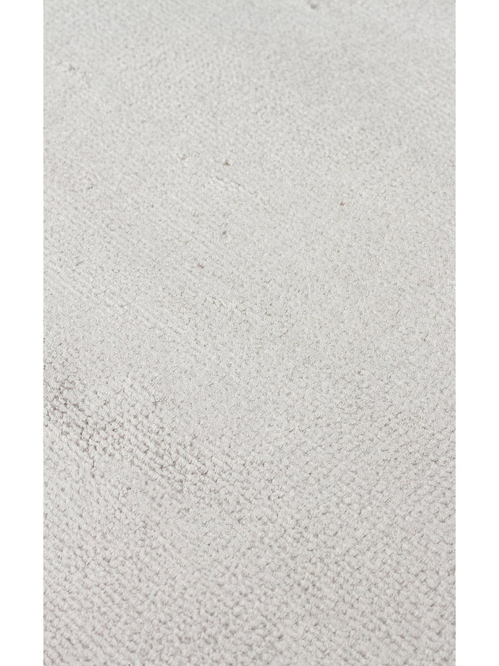 Oushak Plain %100 Naturel Düz Renk El Emeğiyle Özel Tezgahlarda Üretilen Viskon Uşak Halısı PLNSLV - Carpetdocia